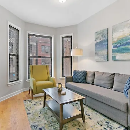 Feel The Vibe 2Br Designer Apartment - Halsted 3D